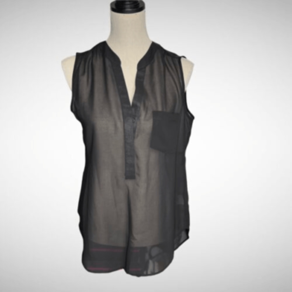 Como Black Sheer Black Sleevless Top size medium